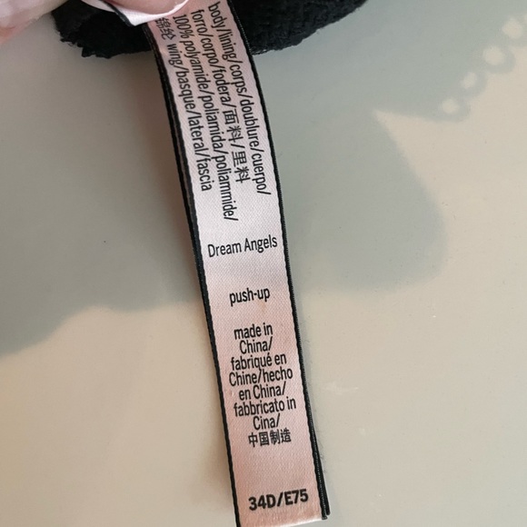 Victoria’s Secret Dream Angels push-up bra 34D black velvet and lace - Picture 3 of 3